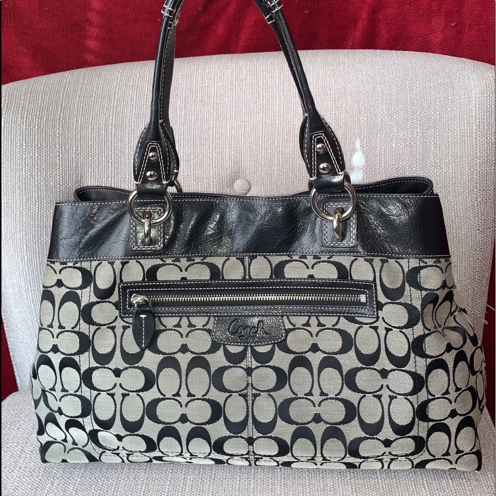 Coach Signature Black/Gray Carryall Tote